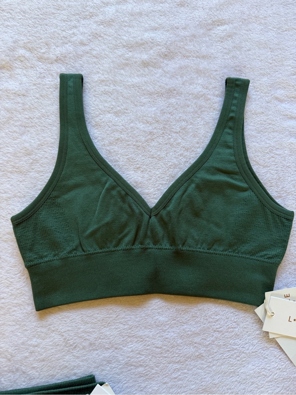NWT L*Space Work It Seamless Sports Bra & Leggings, Cypress Green, Women's XS/S - Picture 4 of 16